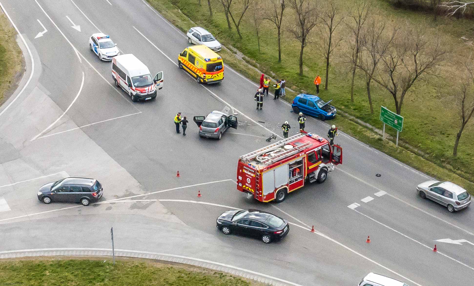 Baleset történt az 58-as főúton